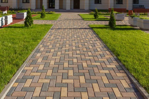 Best Driveway Resurfacing Pavers  in Newberg, OR